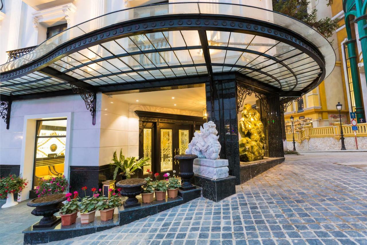 Hotel Sapa Square Affiliated By Melia Exteriör bild